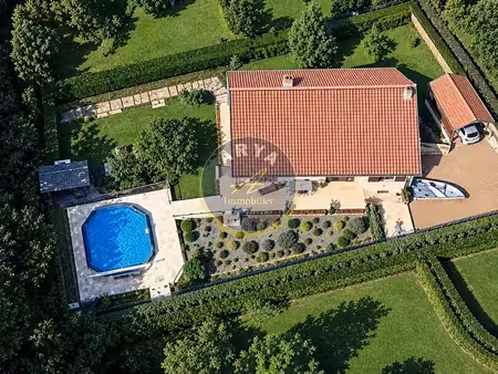 maison 5 pièces 105 m²