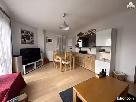 appartement 3 pièces 69 m²
