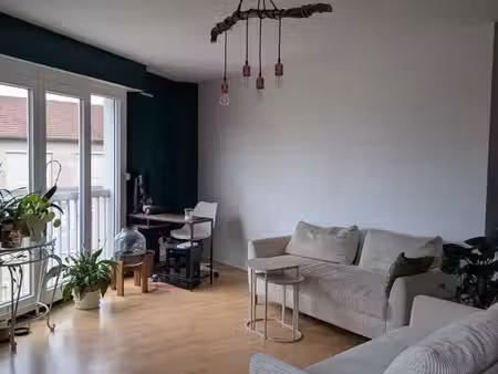 appartement 3 pièces 63 m²