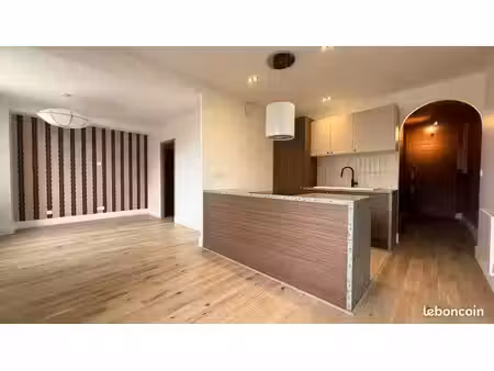 dijon – victor hugo / rue de talant – t3 rénové de 66 m²