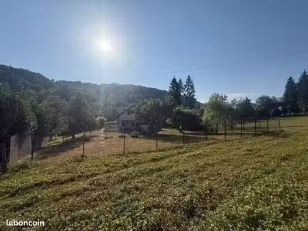 maison avec 2 hectares