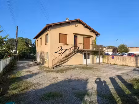 vente maison 6 pièces 220 m² à auterive (31190)  213 000 €