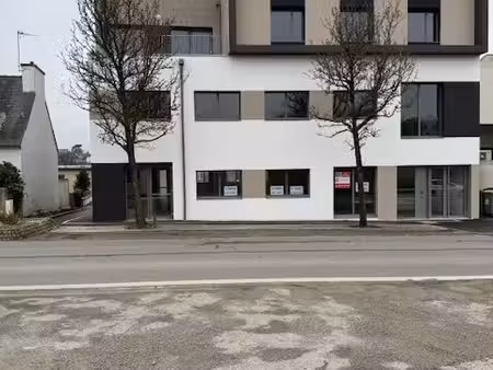 a vendre bureaux neufs st renan