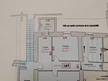 bel appartement traversant avec terrasse