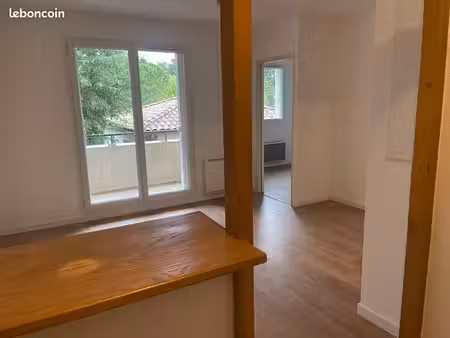 appartement 2 pièces 34 m2 proche commerces