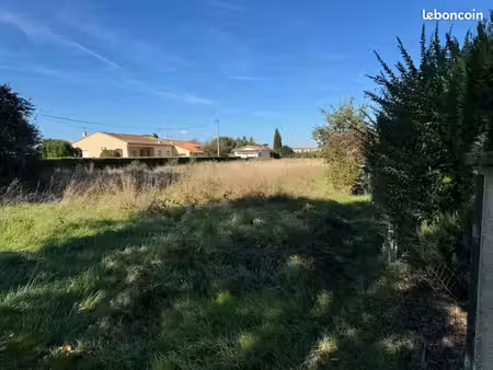 terrain 320 m² vernet