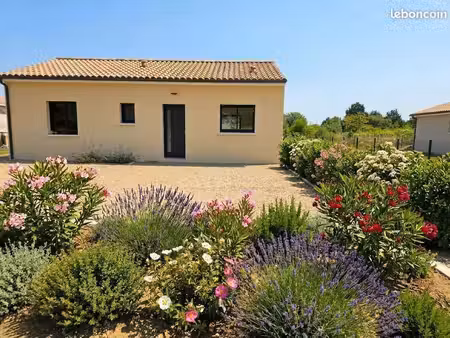 maison 82 m² avec terrain à montignargues (30)