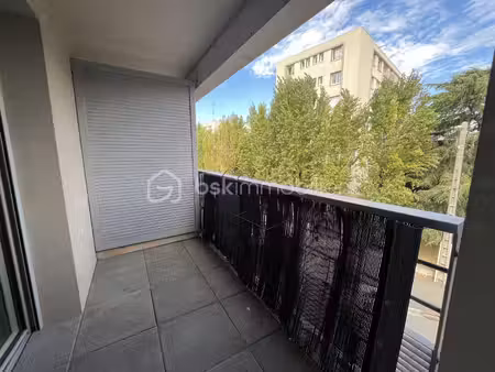 appartement de 53 49 m² à la riche