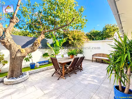 les 4 chemins - appartement / maison t3 de 61 m² en rez de jardin - terrasse - 2 places pr