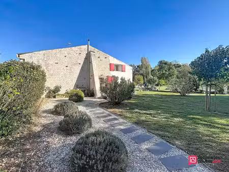 le gué-d'alleré - maison en pierre rénovée - 200 m² - parc arboré - piscine chauffée ? dpe
