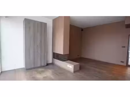 bien commercial à louer à kortrijk pour € 725