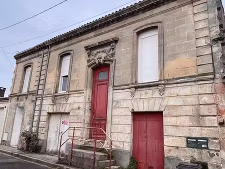 immeuble en pierre bassins à flots