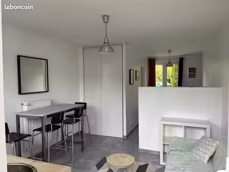 studio étudiant meublé de 28m²
