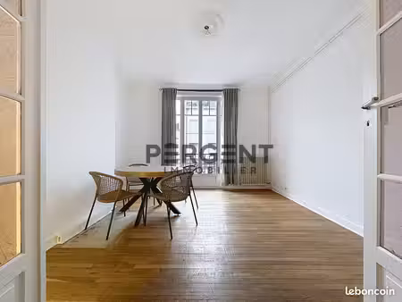 appartement 3 pièces 82 m²