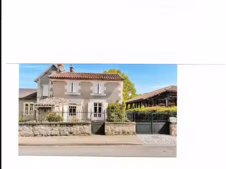 maison abzac 16500