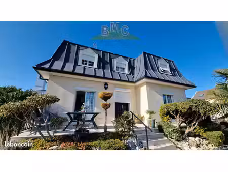 maison 4 pièces 104 m²