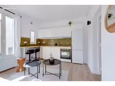 joli t2 meublé rénové – 26 m²