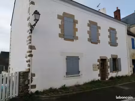 à louer – appartement t3 + bureau de 61 m² à lavau-sur-loire