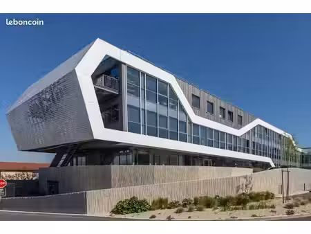 l'union- bureau lumineux 25m2+parties communes et parking