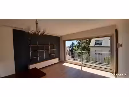appartement t3 viarme-talensac terrasse