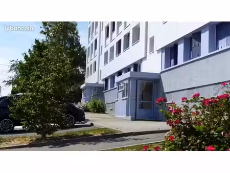 appartement 4 pièces 65 m²