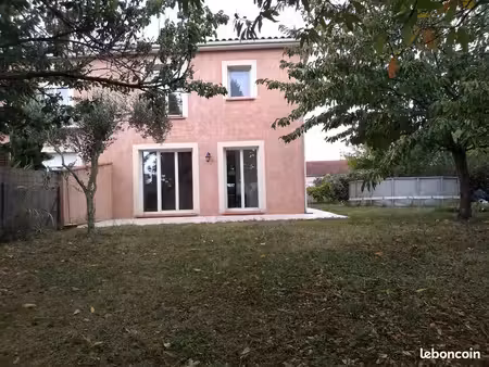 villa t4 80m2