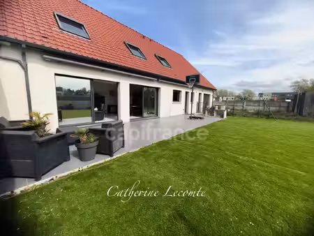 à vendre - wimille - maison 9 pièces - 4 chambres - garage - jardin clos - terrasse