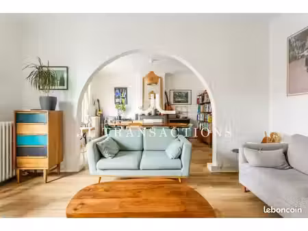 appartement 3 pièces 82 m²