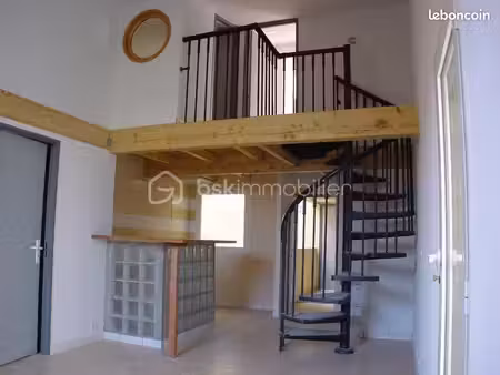 immeuble 13 pièces 307 m²