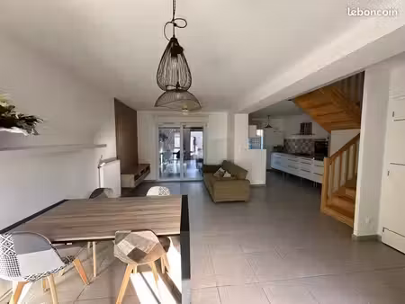 maison mitoyenne meublée t4 de 79 m² avec jardin 50 m² – résidence calme  proche lycée/hyp