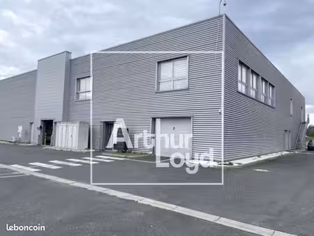 bureaux 333 m²