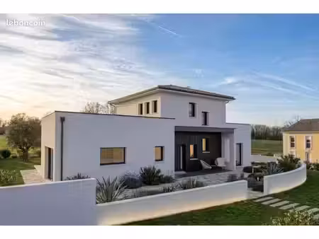 maison 5 pièces 170 m²