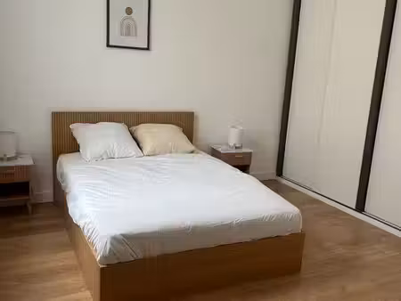 t2 meublé + garage individuel 24m2