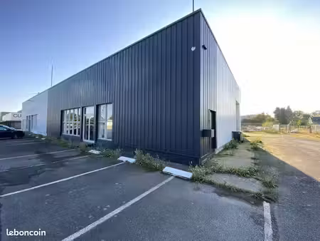 local d'activite 300 m² la mézière
