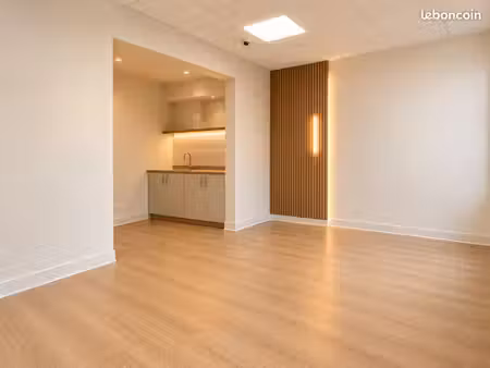 à louer – local professionnel de 66 m² – centre-bourg de saint-grégoire (35760)