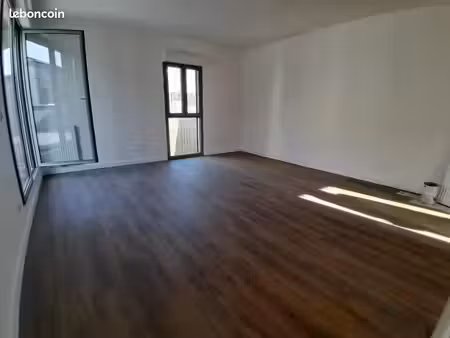 appartement 5 pièces 98 m²