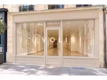 local commercial 48 m²
