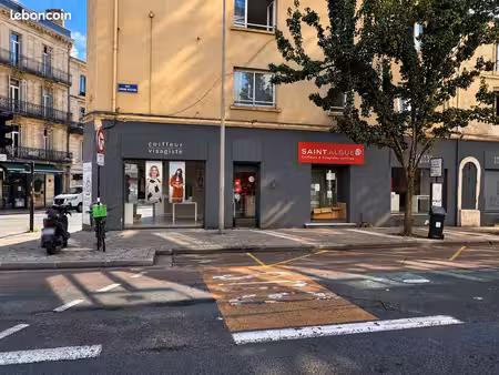 local commercial 126 m² bordeaux