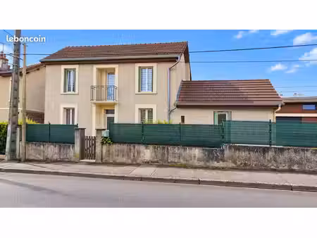 maison proche centre ville