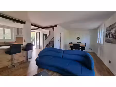 maison et dépendance 2 pièces