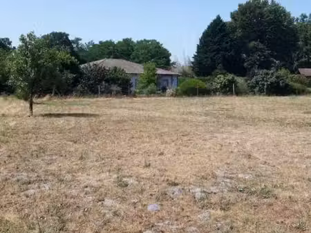 terrain à bâtir de 1422 m² à saint-cricq-villeneuve (40)