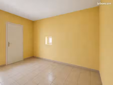 appartement 50 m2  3 pièces (libre août 2027)