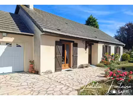 rare à la vente - plain-pied - cœur de bourg !