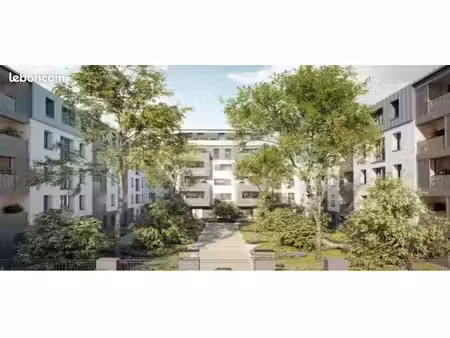 studio 1 pièce 32 m²
