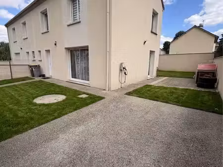 maison récente (fin 2020) – 95 m² – 3 chambres - borne de recharge pour voiture électrique