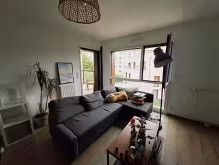 location appartement 3 pièces à saint-jacques-de-la-lande (35136) : à louer 3 pièces / 65m