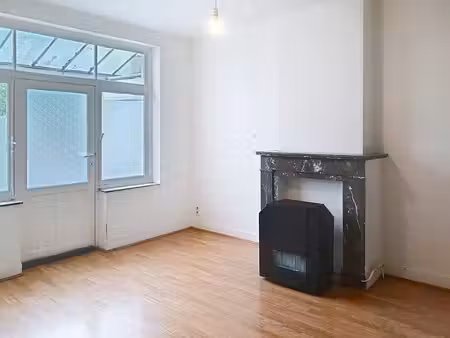 spacieux appartement de 2 ch rue vanderkindere à uccle!