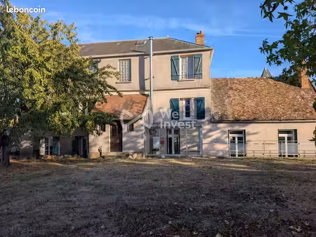 propriété 7 pièces 228 m²