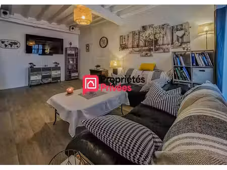 maison 8 pièces avec patio et garage