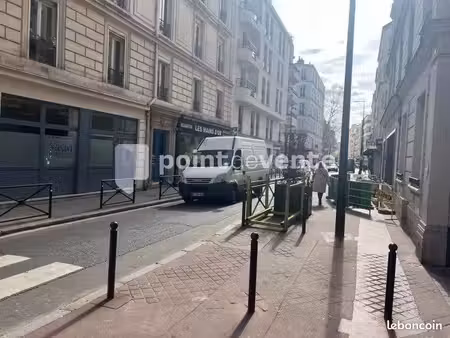 local commercial 90 m²